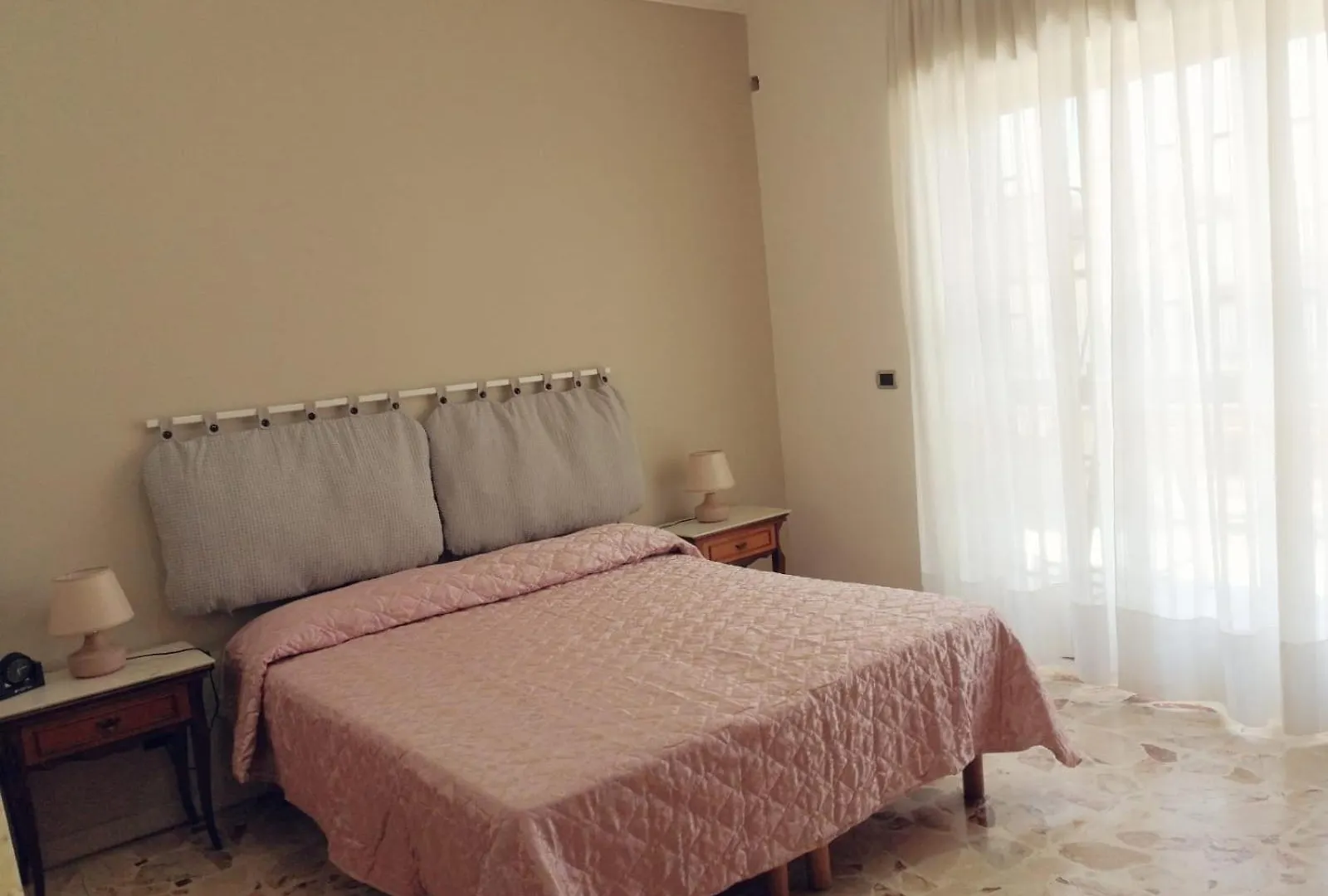 Vittoria Apartment 4 Posti Letto Parcheggio Libero Catania Italy