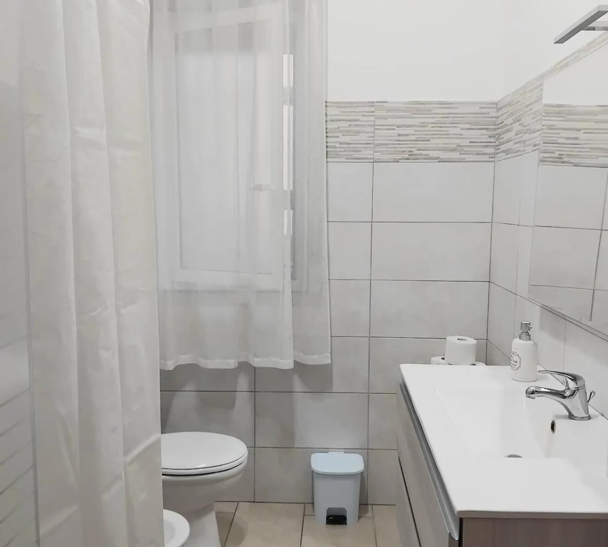 Vittoria Apartment 4 Posti Letto Parcheggio Libero Catania